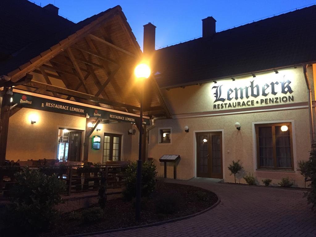 Penzion A Restaurace Lemberk Jablonné v Podještědí Exterior foto